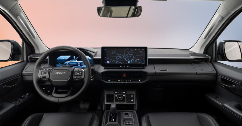 Nowa Toyota Hilux BEV